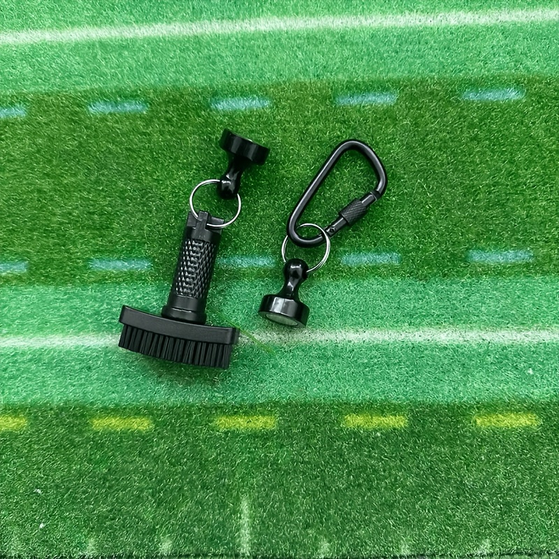 Mini Golf Dry Cleaning Brush w - Golf Equipment To Improve Your Game 评论和价格